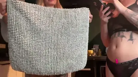 Lylou_black — Stripchat stream photo (Mar 2024)