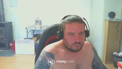 BenutzeMich666 — Cam4 stream photo (Jun 2026)