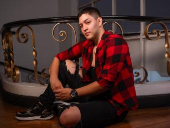 NicoHoffman — вебкам-модель онлайн на livejasmin