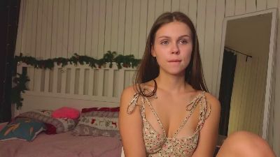 MarianaButtrey — вебкам-модель онлайн на cam4