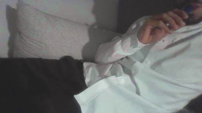 Z9321 — Cam4 stream photo (Mar 2026)