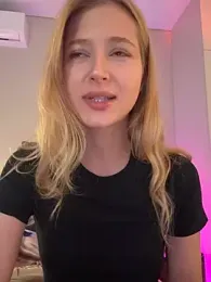 LunaRase — вебкам-модель онлайн на stripchat
