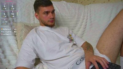 johnstoneisland — Cam4 stream photo (Oct 2026)
