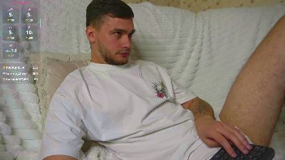 johnstoneisland — вебкам-модель онлайн на cam4