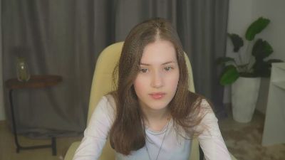 IlonaEllegood — вебкам-модель онлайн на cam4