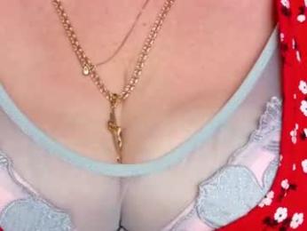 joannaandneighbour — Chaturbate stream photo (Aug 2026)