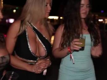 cb15 — вебкам-модель онлайн на chaturbate