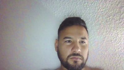 chicomal32 — вебкам-модель онлайн на cam4
