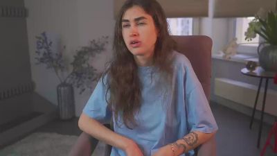 DelenaPomilla — Cam4 stream photo (Apr 2026)