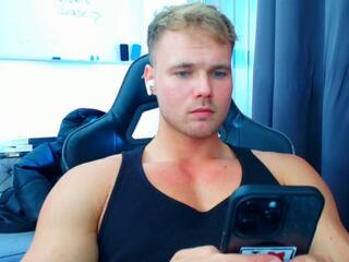 Robin Rieff — flirt4free