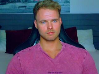 Robin Rieff — flirt4free