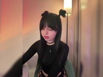 Businka13 — вебкам-модель онлайн на bongacams