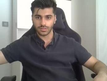 fortiori8 — вебкам-модель онлайн на chaturbate