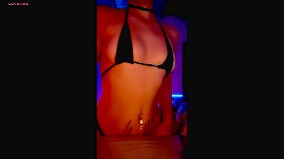 whorekinga — Cam4 stream photo (Mar 2026)