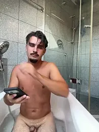 69youknoow — вебкам-модель онлайн на stripchat