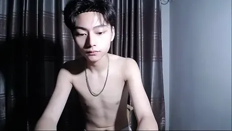 XX-XIUXIU — вебкам-модель онлайн на stripchat