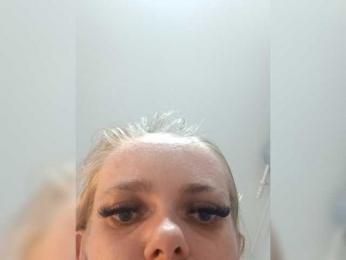 AstahichAlena — Bongacams stream photo (Apr 2026)