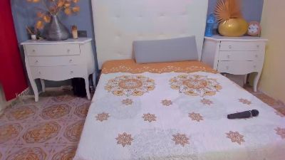 nicol_hot30 — вебкам-модель онлайн на cam4