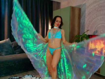 Shanita-moon — вебкам-модель онлайн на bongacams