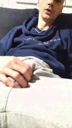 Jerjer42 — вебкам-модель онлайн на cam4