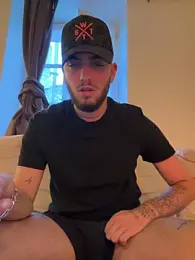 incr18 — Stripchat stream photo (Jun 2026)