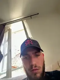 incr18 — Stripchat stream photo (May 2026)