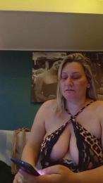 Susi1978 — вебкам-модель онлайн на cam4
