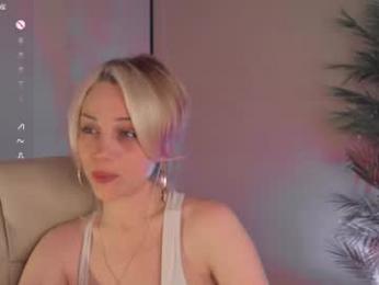 mia_milagros — Chaturbate stream photo (Jun 2026)
