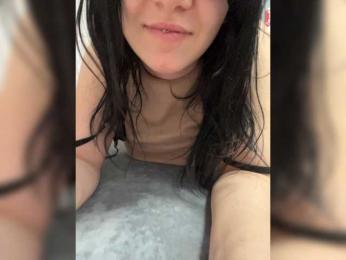 mimimiKMilkK — Bongacams stream photo (Oct 2026)