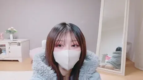 Yuna-ch — вебкам-модель онлайн на stripchat