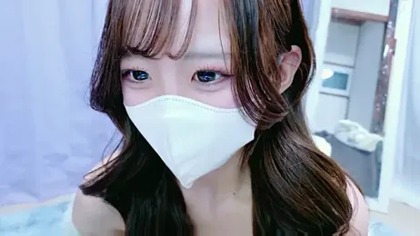 Yura_yura_ch — вебкам-модель онлайн на stripchat
