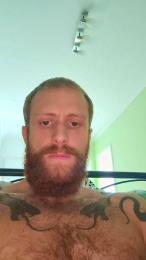 Beastgaeta — вебкам-модель онлайн на cam4