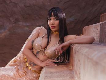 ElliaRussell — вебкам-модель онлайн на livejasmin