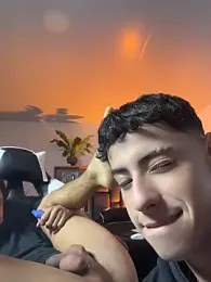 SebastianReed_ — вебкам-модель онлайн на stripchat