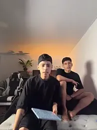 SebastianReed_ — вебкам-модель онлайн на stripchat