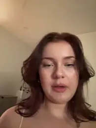 MaribelRiver — вебкам-модель онлайн на stripchat