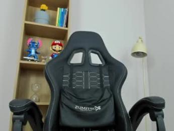 mikecooper_ — Chaturbate stream photo (Apr 2026)