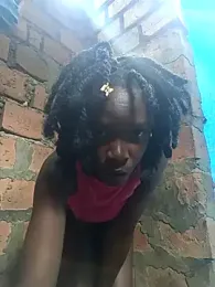 Pretty_Barbie0 — вебкам-модель онлайн на stripchat