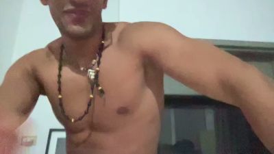 Masterattivo19 — вебкам-модель онлайн на cam4