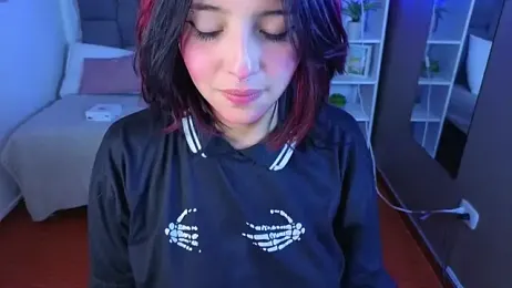 lsa_dolly_nyx — вебкам-модель онлайн на stripchat