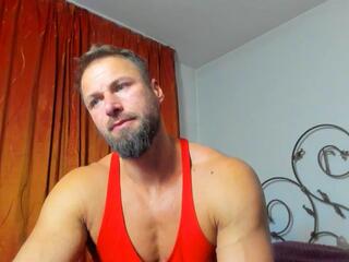 Romario H — вебкам-модель онлайн на flirt4free