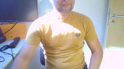 steakmedium — вебкам-модель онлайн на cam4