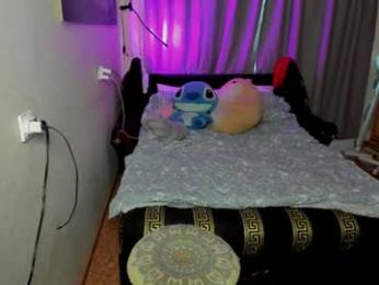 monica_elder — Chaturbate stream photo (Jun 2026)