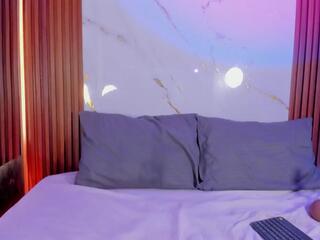 Violetta Quin — вебкам-модель онлайн на flirt4free