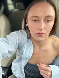 lunagirl13 — вебкам-модель онлайн на stripchat