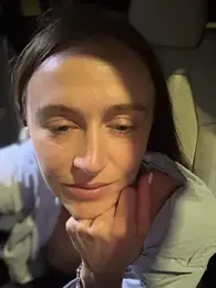 lunagirl13 — вебкам-модель онлайн на stripchat