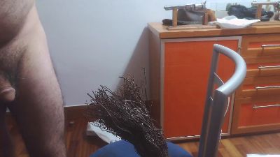 txintxo — вебкам-модель онлайн на cam4