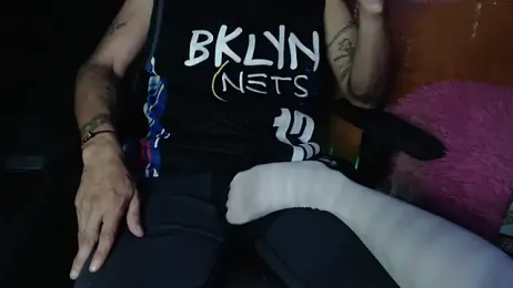 OldManAndGirlishLady — Stripchat stream photo (Apr 2025)