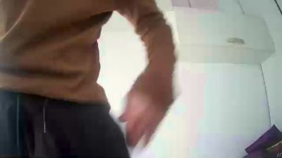 popli86 — вебкам-модель онлайн на cam4