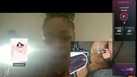 BaddKitty_purrrrs — Stripchat stream photo (Dec 2024)